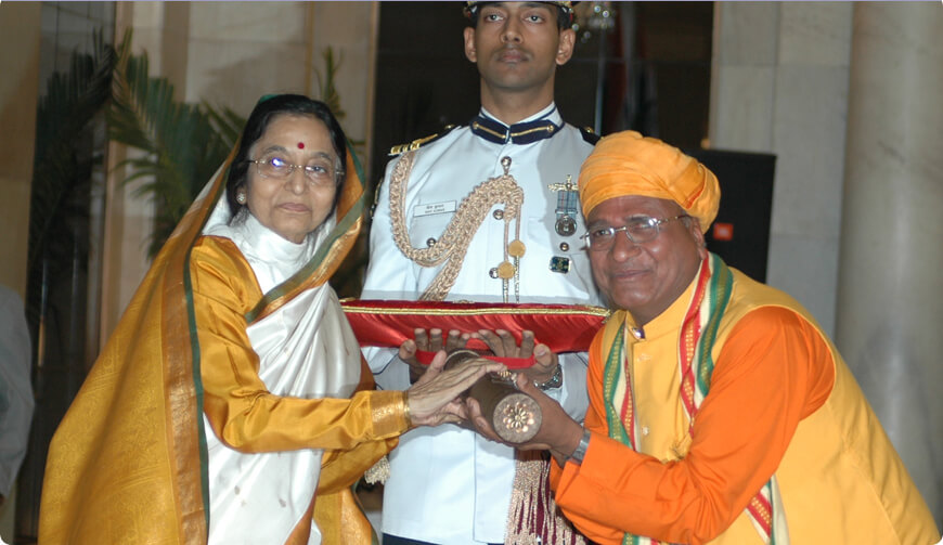 Narayan Seva Sansthan Singapore awards