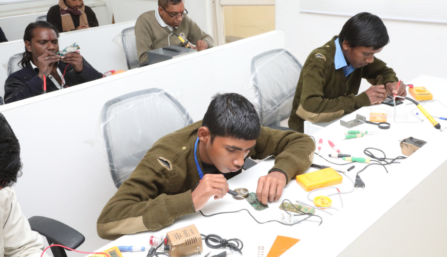 Narayan Seva Sansthan training empowering underprivileged
